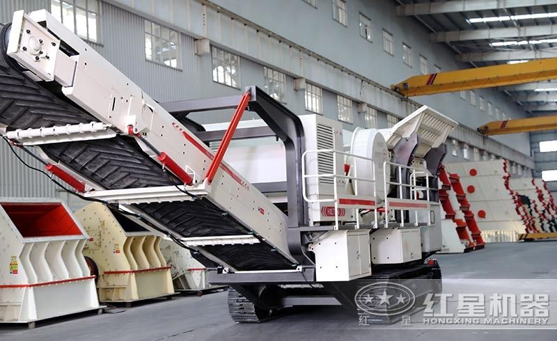 小型車載式鵝卵石破碎機(jī)，履帶液壓驅(qū)動(dòng)